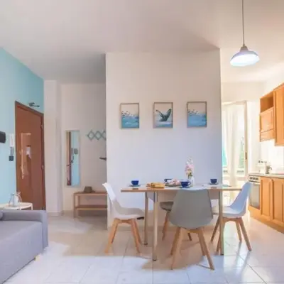 006B - Casa Mare Blu