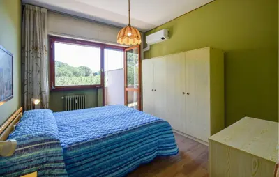 Letto o letti in una camera di Stunning Apartment In Rapallo With Wifi