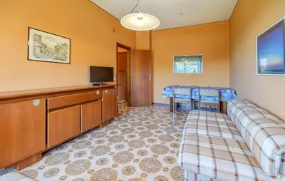 TV o dispositivi per l'intrattenimento presso Stunning Apartment In Rapallo With Wifi