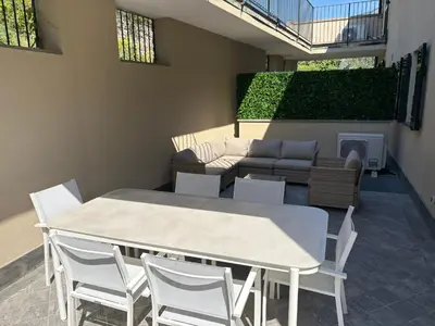 Area soggiorno di TEATRINO, a 200 m dal mare con giardino in centro, LEVANTO 5 TERRE