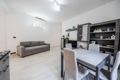 Area soggiorno di Smart Life House in the heart of Modena