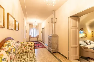 Letto o letti in una camera di Historic Castle Overlooking Garfagnana Valley