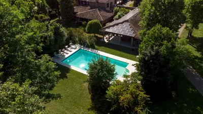 Piscina di VILLA VALCHERO 12, Emma Villas o nelle vicinanze