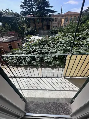 Balcone o terrazza di Kiwi home in the historic center with a small terrace