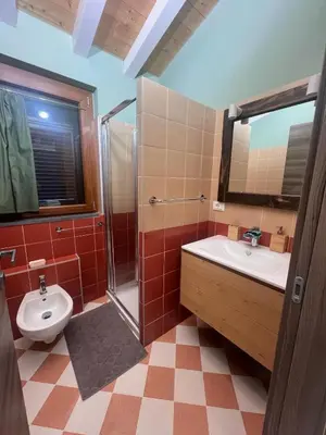 Bagno di La Madonnina-house in the Bolano vineyard
