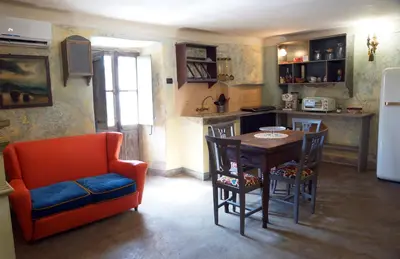 Cucina o angolo cottura di B&B Torre di San Caprasio Art Studio