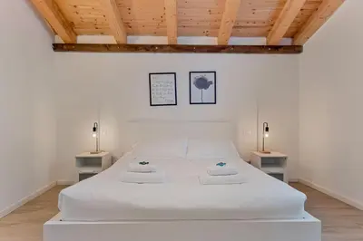 Letto o letti in una camera di Il Parco Apartment- Nature & Relax-Road To 5Terre