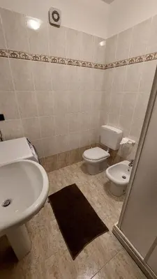Bagno di Pit Stop - Bilocale inTerra di Motori, Cibo e Arte