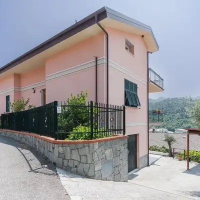 Apartment Il Caprifoglio by Interhome