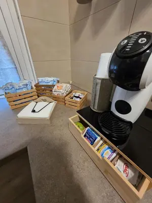 Set per la preparazione di tè e caffè presso Appartamento Montebello