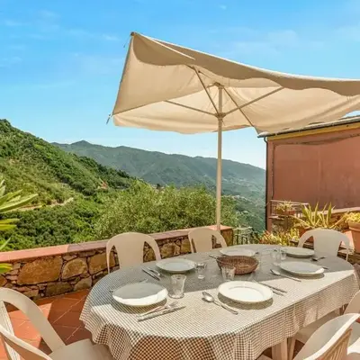 LaCollina Mountain view