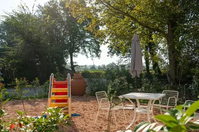 Giardino di Castello di Lisignano - Storia Pace e Tradizione