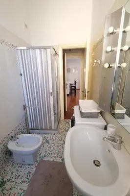 Bagno di A Un Soffio dal Mare by PortofinoVacanze