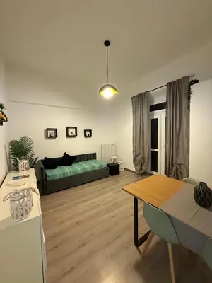 Area soggiorno di 910 Apartment