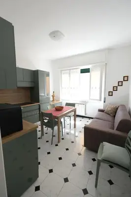 Cucina o angolo cottura di House Anna by PortofinoVacanze