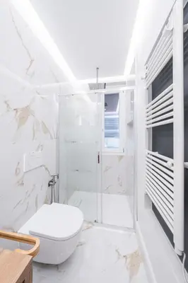 Bagno di PARCHEGGIO PRIVATO 15 minuti a piedi dalla stazione di Migliarina