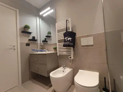 Bagno di Casa Machi by Holiday World