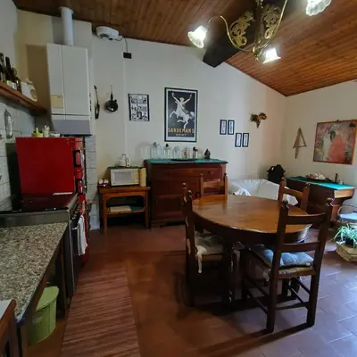 Cucina o angolo cottura di Belle Arti - Affitti Brevi Italia