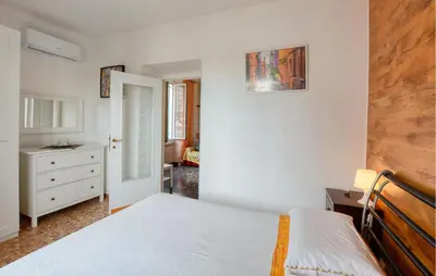 Letto o letti in una camera di Gorgeous Apartment In Chiavari With Wifi
