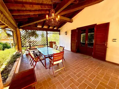 Balcone o terrazza di Villa Lilly - 20 min da Maranello