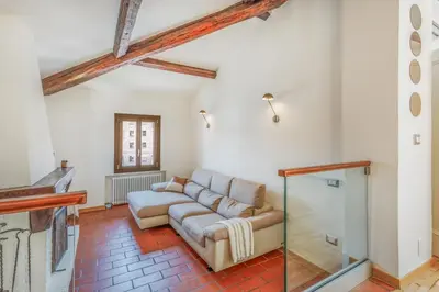 Area soggiorno di Little Cottage near Ferrari's City