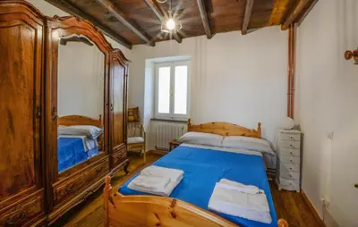 Letto o letti in una camera di Gorgeous Apartment In Colli Di Ossegna With Wifi