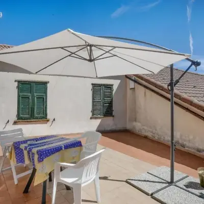 Gorgeous Apartment In Colli Di Ossegna With Wifi