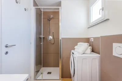 Bagno di Corso Adriano 13 - I Portici