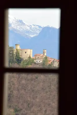 Paesaggio naturale nelle vicinanze della villa