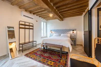 Letto o letti in una camera di GuestHost - Bixio 29 Apartments 4 and 6