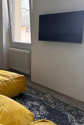 TV o dispositivi per l'intrattenimento presso appartamento inutile, ma non troppo!