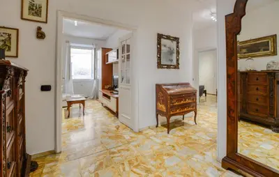 Planimetria di 2 Bedroom Gorgeous Apartment In Rapallo