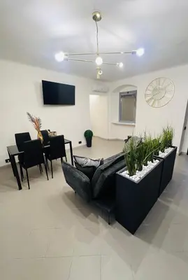 TV o dispositivi per l'intrattenimento presso Royal Relax Sarzana