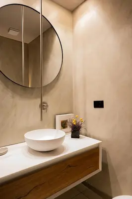 Bagno di Luxury Art & Chromotherapy Apt-Hospital District4