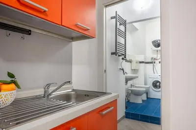 Bagno di Le Finestre su Via Veneto