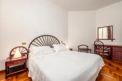 Letto o letti in una camera di 330 - Lord Nelson Chiavari, Appartamento a due passi dal Mare 3