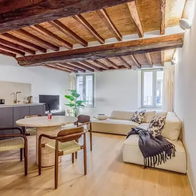 Pietra di Piazza Grande - Rua Frati 34 Palace by MoVeBNB
