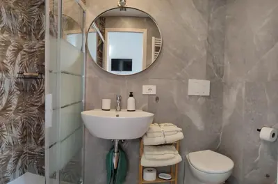 Bagno di Casa Dante