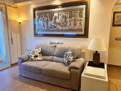 Area soggiorno di Casa Celsa by Holiday World