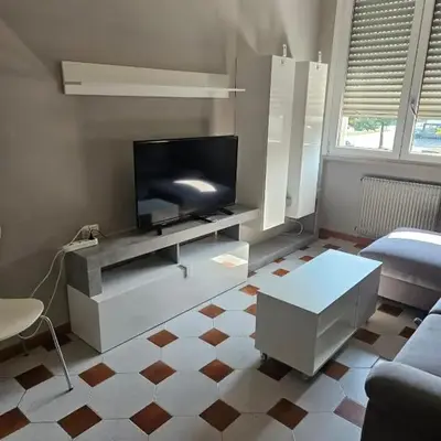 Appartamento vicino lo stadio con garage