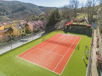 Attività di tennis o squash presso l'appartamento o nelle vicinanze