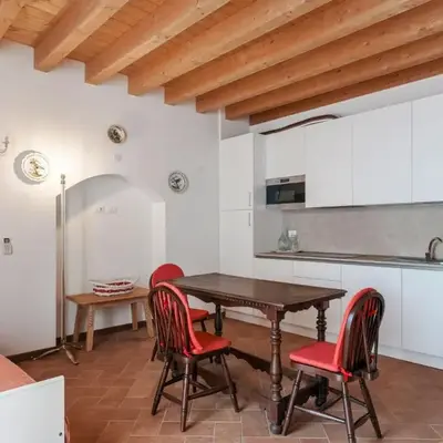 Apartment Zweizimmerwohnung mit Doppelbett und zwei Schlafsofas by Interhome