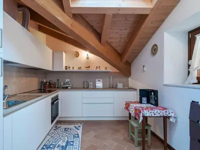 Cucina o angolo cottura di Apartment Penthouse - Doppelbett und Doppelschlafcouch by Interhome