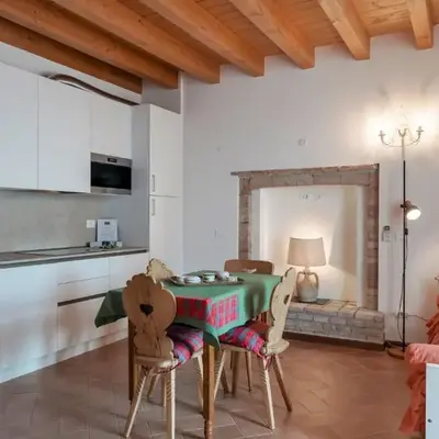 Apartment Zweizimmerwohnung mit zwei Einzelbetten und Schlafsofa by Interhome
