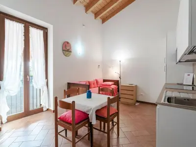 Cucina o angolo cottura di Apartment Wohnung mit Einzelbetten und Schlafsofa by Interhome