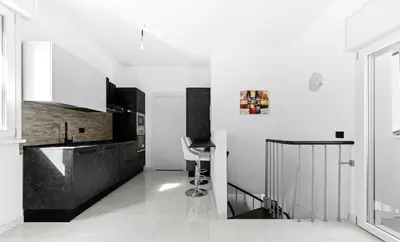 Cucina o angolo cottura di 30 min da Milano Villa indipendente con posto auto