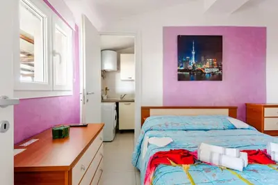 Letto o letti in una camera di Modern House for Couples & Business Stays