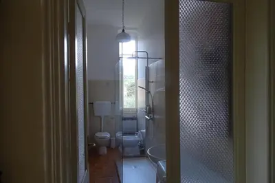 Bagno di Villa Rosa primo piano