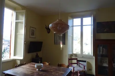 TV o dispositivi per l'intrattenimento presso Villa Rosa primo piano