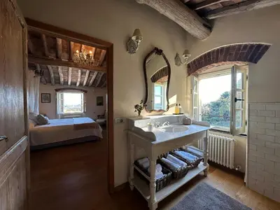 Letto o letti in una camera di Villa With Private Pool Near The Cinque Terre